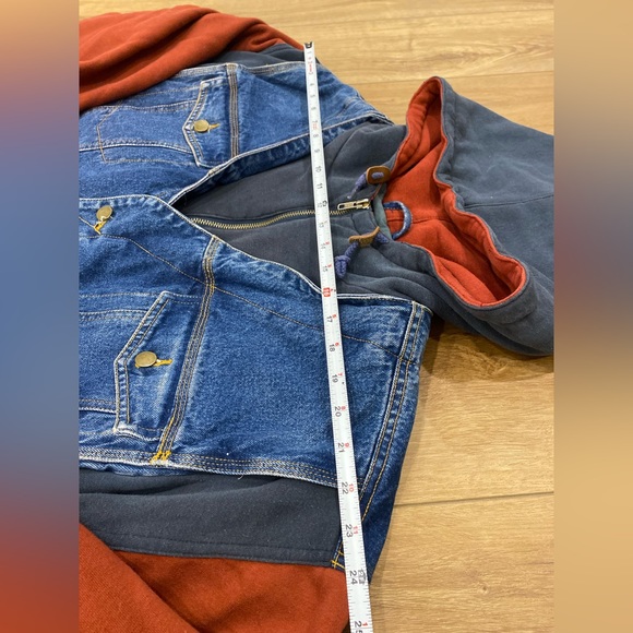 Todays News Jacket - Picture 3 of 6